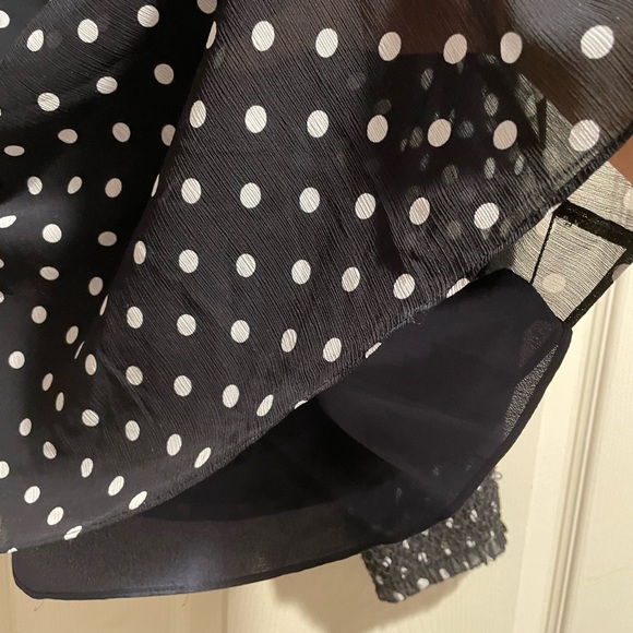 J. Crew Blouse. Top. Long Sleeve. XXL. Polka dot. Chiffon. Mock neck. - Picture 8 of 8